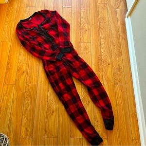 Old Navy buffalo checkered jammies